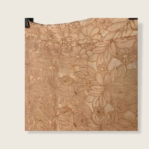 Topshop Floral Embroidered A Line Delicate Crocheted Lace Mini Skirt Small - Picture 3 of 12